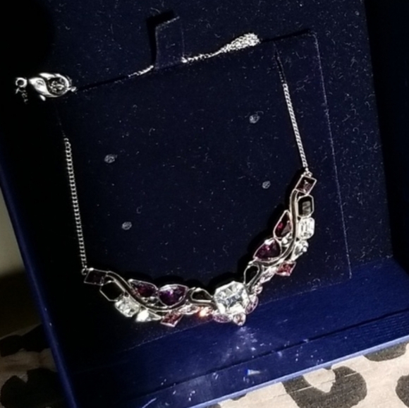 Authentic SWAROVSKI necklace - Picture 8 of 10